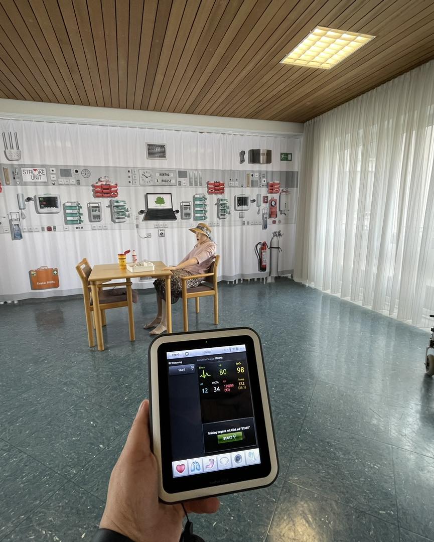 Die Katholische Stiftungshochschule München bietet in Kooperation mit unserer Einrichtung als einer der ersten den primärqualifizierenden Studiengang Bachelor Pflege B.Sc. mit integrierter Berufszulassung an.